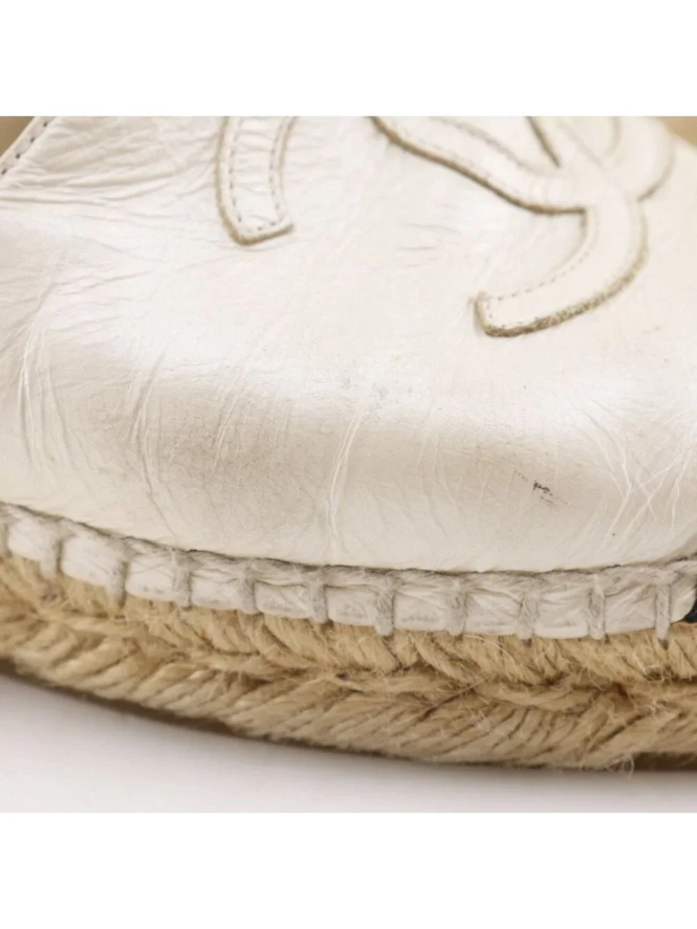 Chanel Espadrilles CC Logo B Lambskin White Slip Ons Slipper